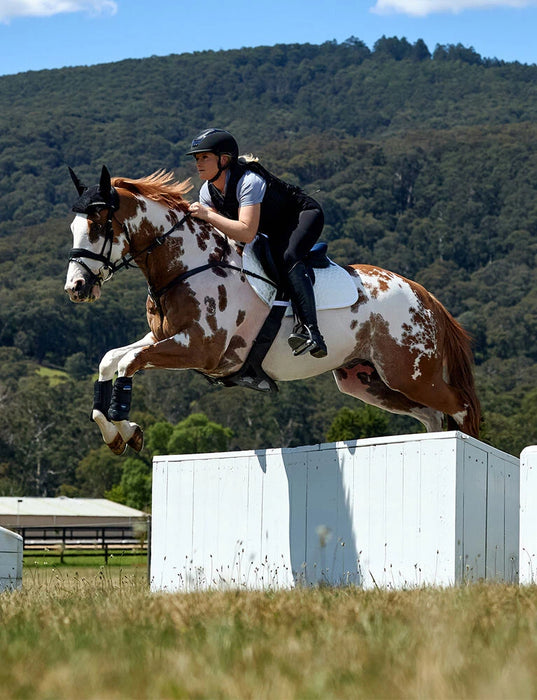 Suede Elite Air-Tec Jump Shaped Saddle Pad