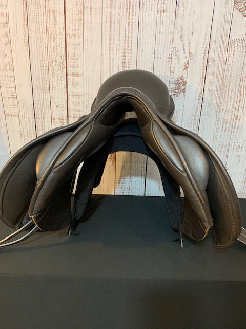 Used Black Country Tex Eventer Saddle - 17.5" Medium Tree - New Billets & Flock