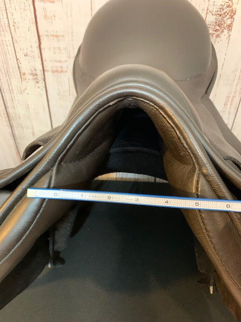 Used Black Country Tex Eventer Saddle - 17.5" Medium Tree - New Billets & Flock