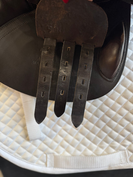 Used 16.5 County Solution Jump Saddle