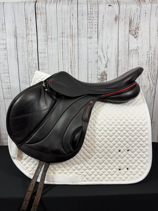 USED 18" Albion Monoflap Jump Saddle