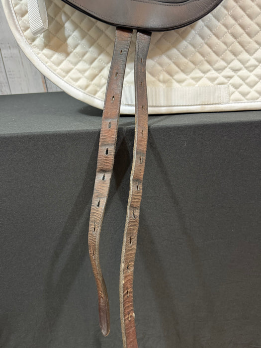 USED 18" Albion Monoflap Jump Saddle