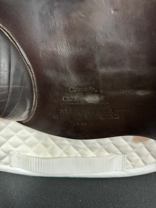 Used 2005 County Conquest Jump Saddle 17"