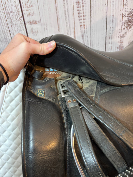 Used Stubben Maestoso 17" Dressage Saddle