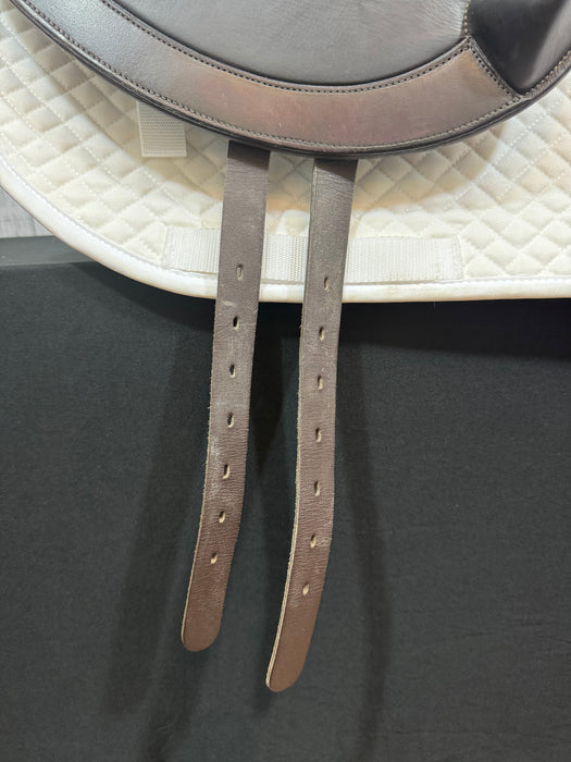 Used 18" HDR Phoenix Monoflap Close Contact Saddle