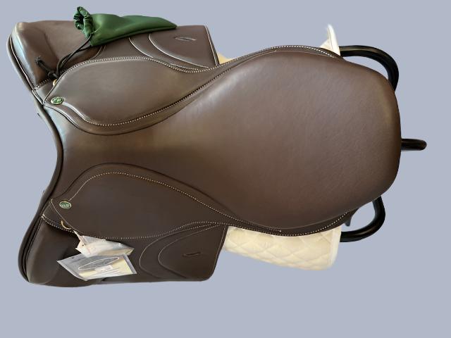 Henri de Rivel Equipe Covered Close Contact Saddle