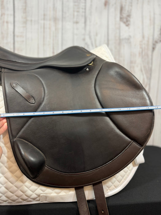Used 18" HDR Phoenix Monoflap Close Contact Saddle
