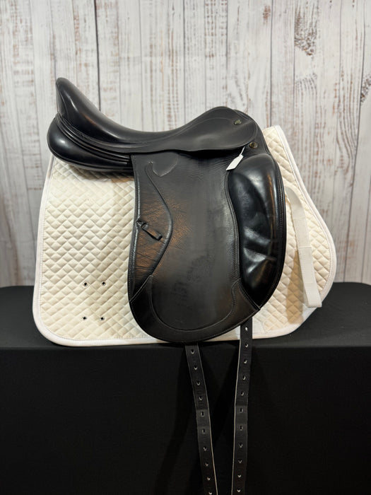 Used 2007 18" Prestige Optimax Dressage Saddle