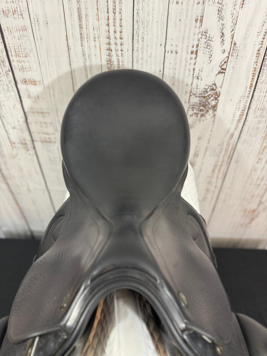 Used 2007 18" Prestige Optimax Dressage Saddle