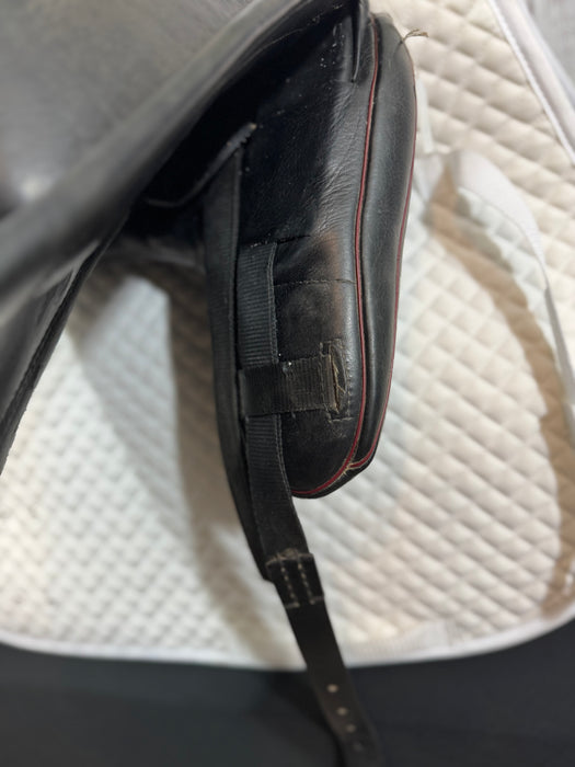 Used 18" Patrick Dressage Saddle