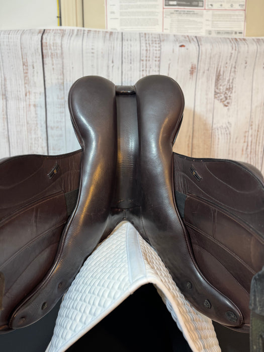 Used Stellar Monoflap Jump Saddle - 18" Medium Tree