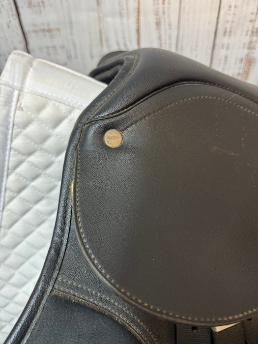 Used Wintec All Purpose Saddle - 17" Adjustable Tree