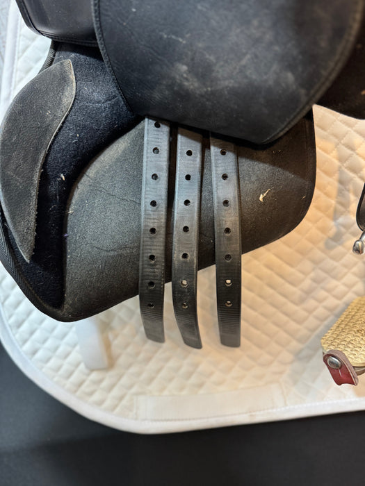 Used Wintec All Purpose Saddle - 17" Adjustable Tree