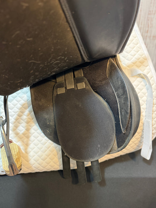 Used Wintec All Purpose Saddle - 17" Adjustable Tree