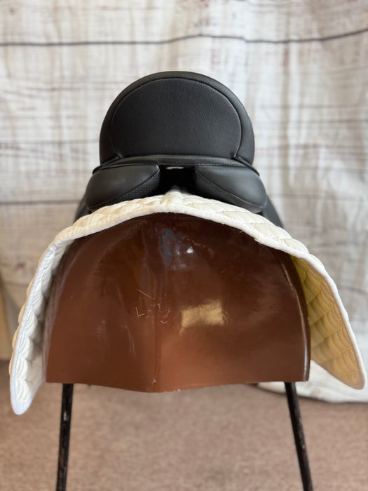 Used Wintec 500 Dressage Saddle