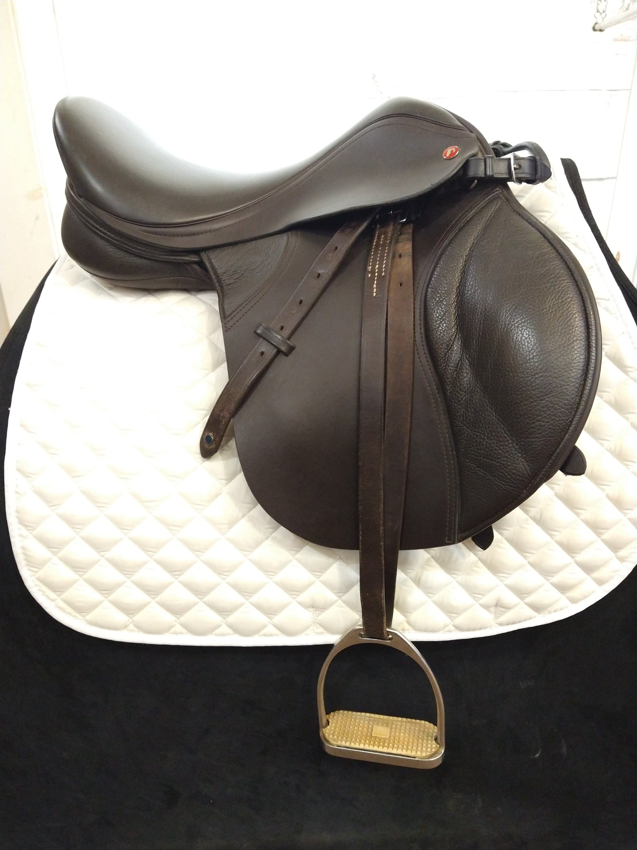 All Purpose Saddles — The Hitching Post Tack Shop