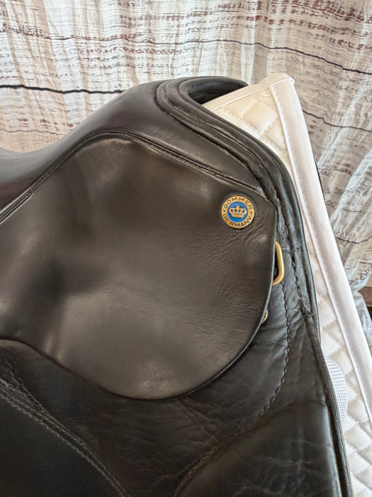 Sommer Novelle Dressage Saddle 17.5"