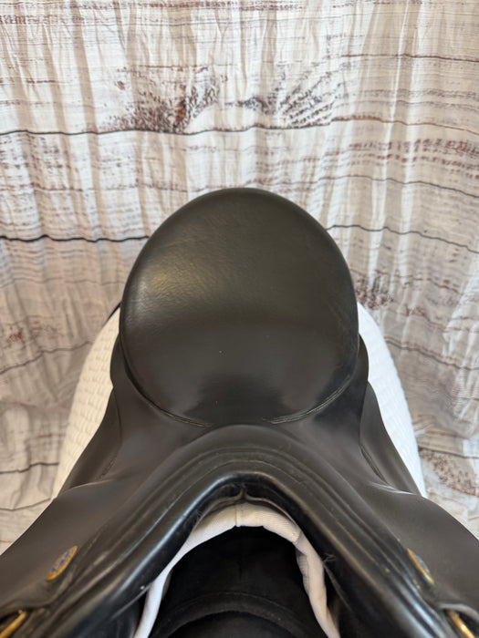 Sommer Novelle Dressage Saddle 17.5"