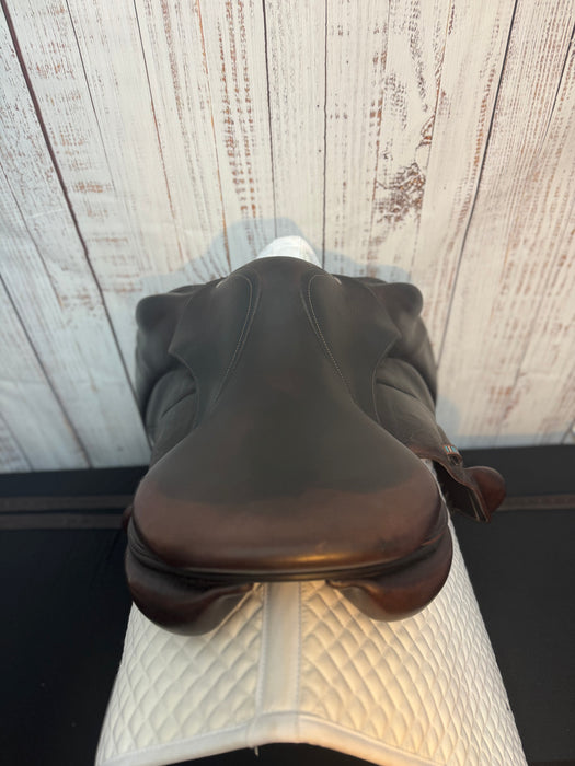 Used Voltaire Lexington Jump Saddle 17.5"
