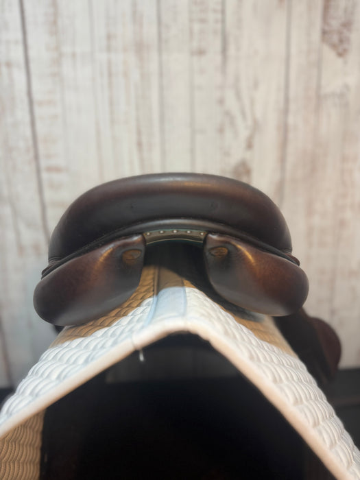 Used Voltaire Lexington Jump Saddle 17.5"