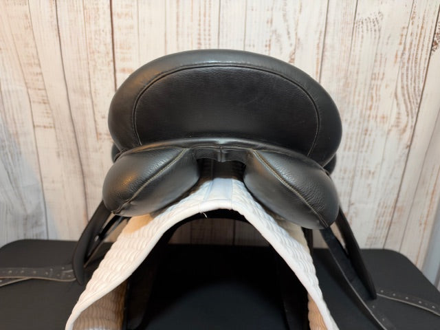 Consignment 17.5 inch Custom Wolfgang Solo saddle