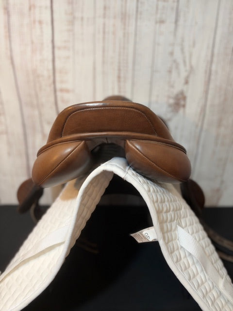 Used 18" Collegiate Monoflap Jump Saddle with Adjustable Tree