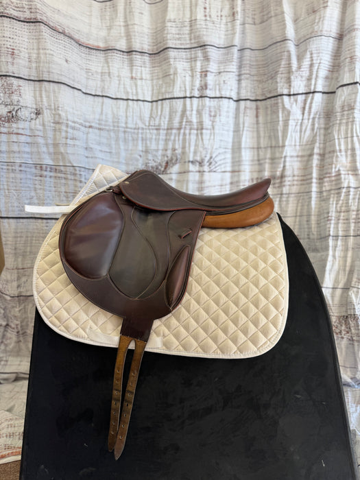 USED 18" Devoucoux Chiberta Monoflap Saddle