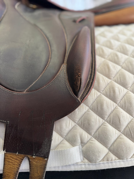 USED 18" Devoucoux Chiberta Monoflap Saddle