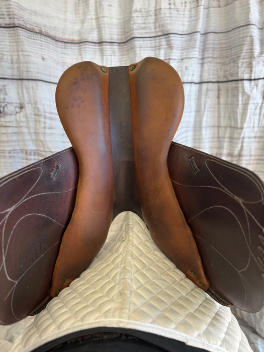 USED 18" Devoucoux Chiberta Monoflap Saddle