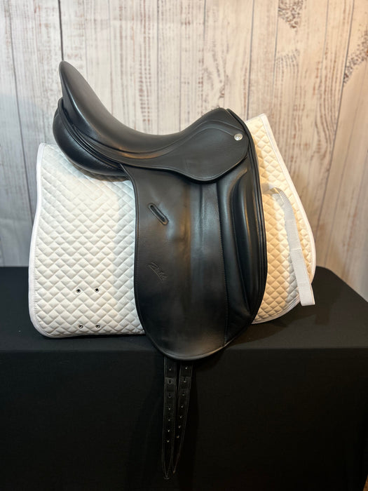 Used 2013 Zaldi Classic Dressage Saddle 18" Wide