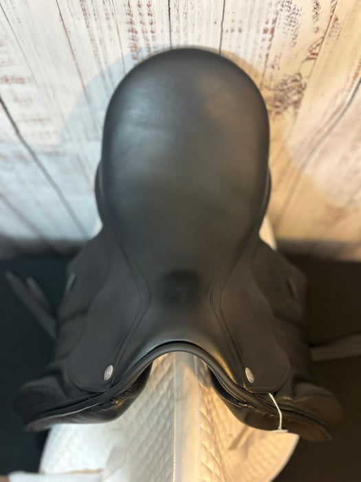 Used 2013 Zaldi Classic Dressage Saddle 18" Wide
