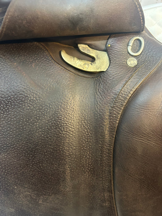 Used Antares Confort Jump Saddle 17"