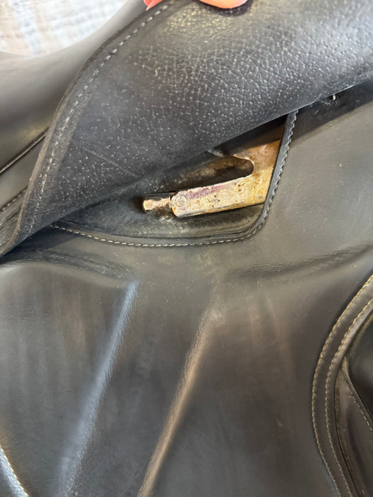 USED PDS Carl Hesterdress Dressage Saddle