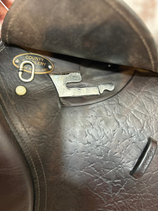Medium County Stabilizer XTR Jump Saddle