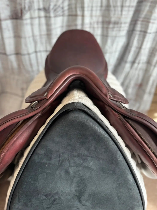 Used 18" Merida Jump Saddle