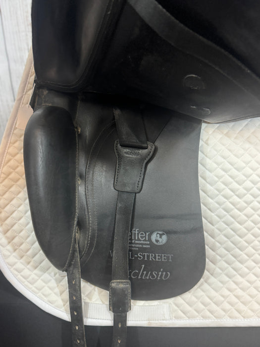 Used Kieffer Wall Street Dressage Saddle