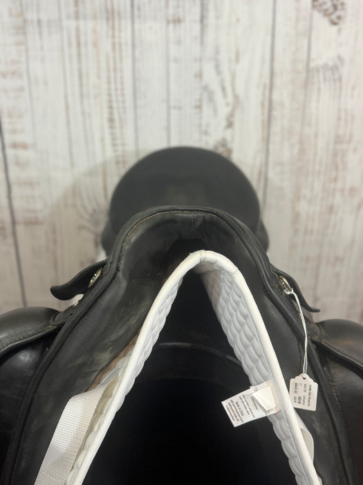 Used Kieffer Wall Street Dressage Saddle