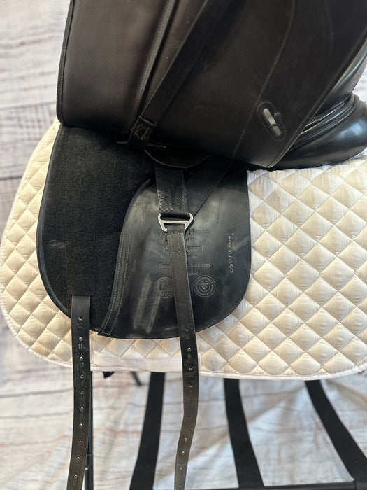 Used Aires De Haute Dressage Saddle 18"