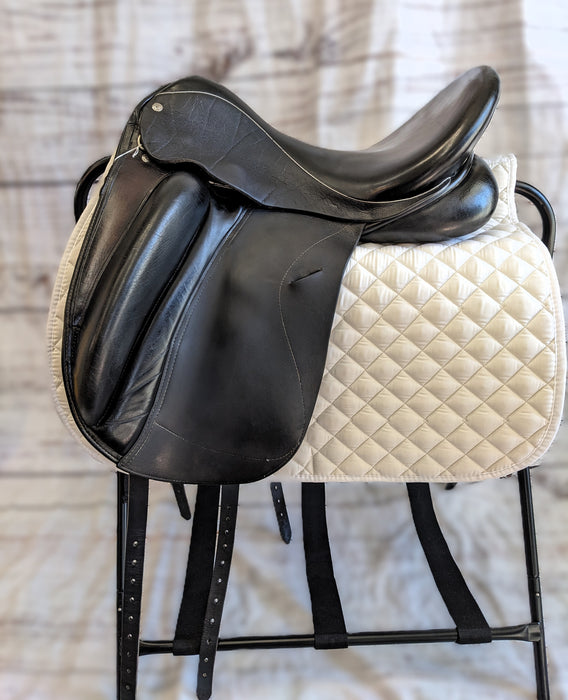 Used 17.5 Wolfgang Solo Custom Dressage Saddle