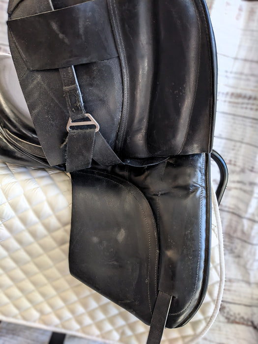 Used 17.5 Wolfgang Solo Custom Dressage Saddle