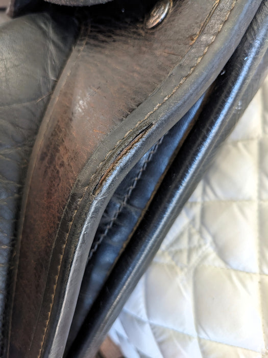 Used 17.5 Wolfgang Solo Custom Dressage Saddle