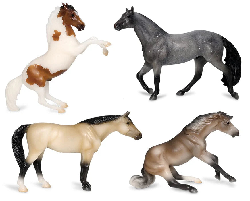 Breyer Mountain Ranch Gift Set