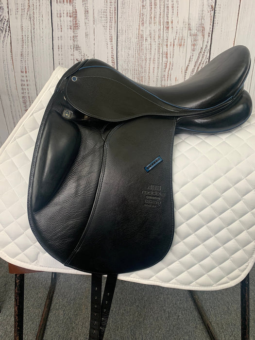 Used Stubben D Genesis CL NT Dressage Saddle Deluxe 17.5/27cm Black #192