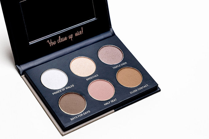 In The Irons Hunt Seat Eyeshadow Palette